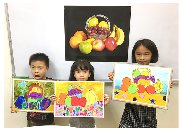 อาทิตย์ – Creative Art 7+ (7-11 ปี) กับครูปุ้ย